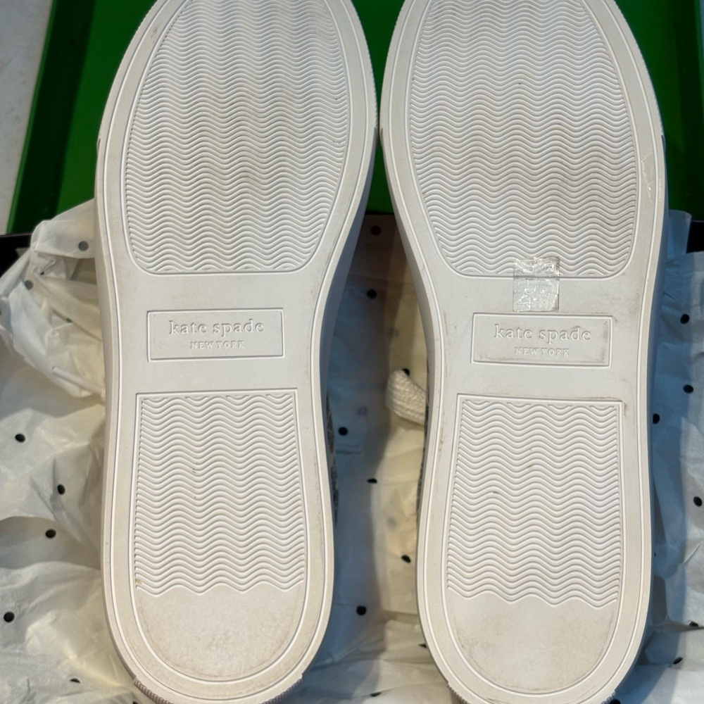 Kate Spade Floral Black and White Sneakers Erin Spade Flwr flower - Picture 9 of 9